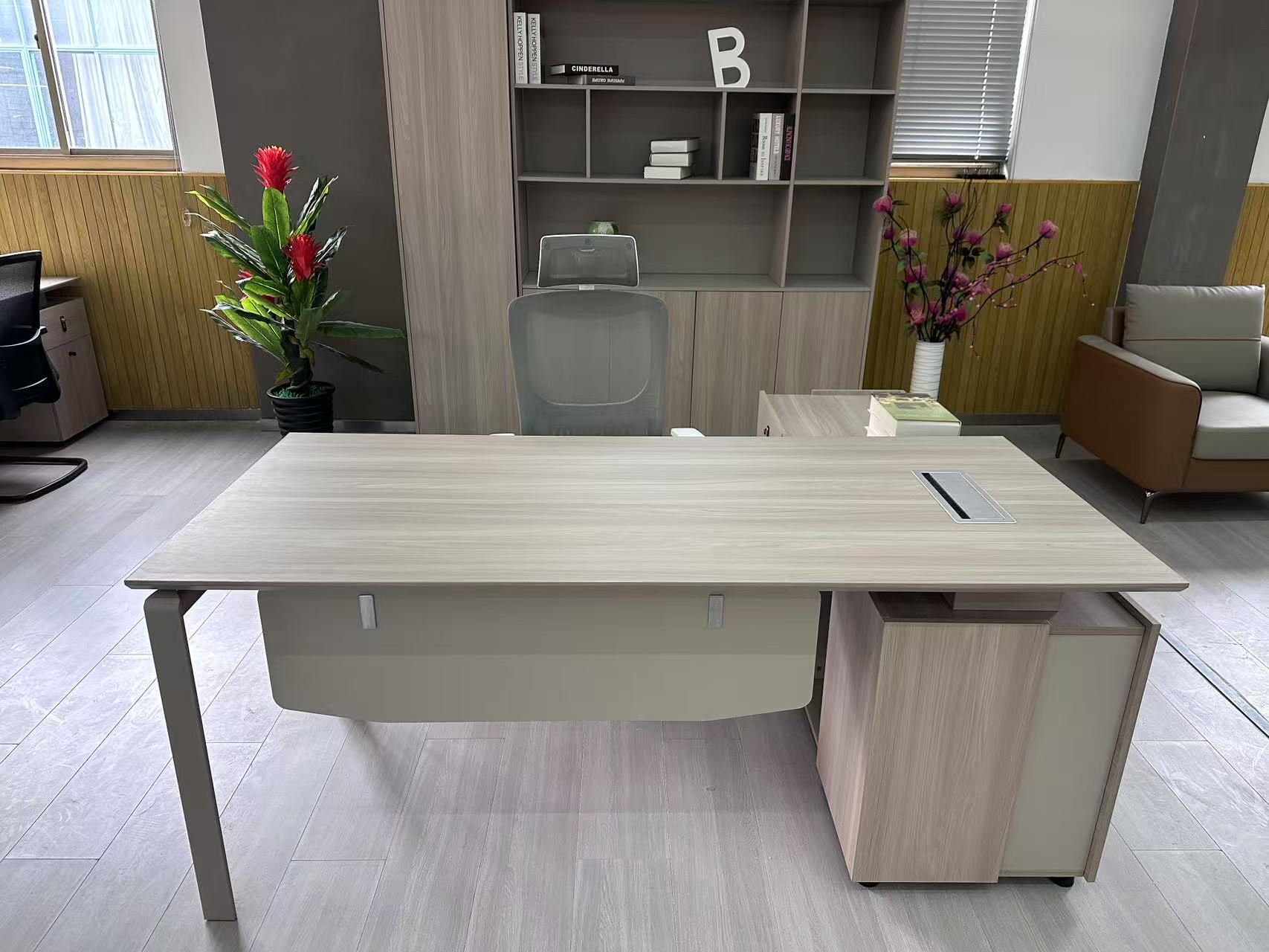 HY-D1809班台.jpg